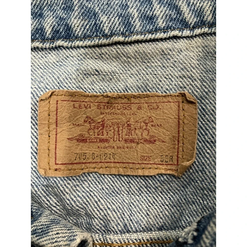 Vintage 80s Levi's‎ Denim Jacket 70506-0214 Size 38R